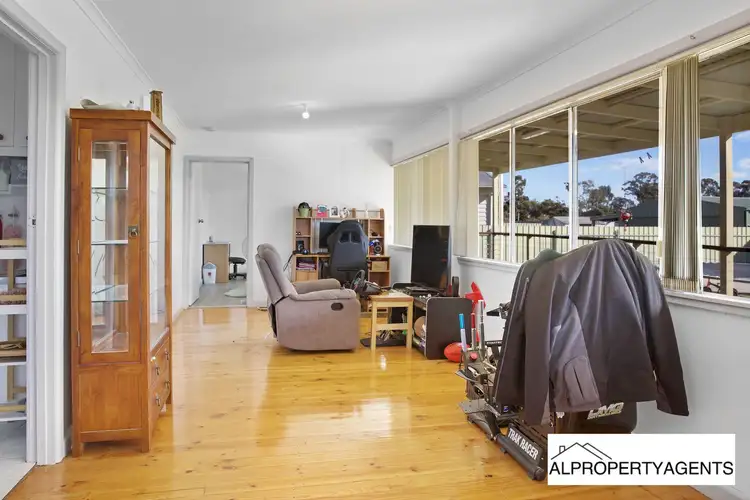 Fifth view of Homely house listing, 15 Paterson Street, Horsham VIC 3400