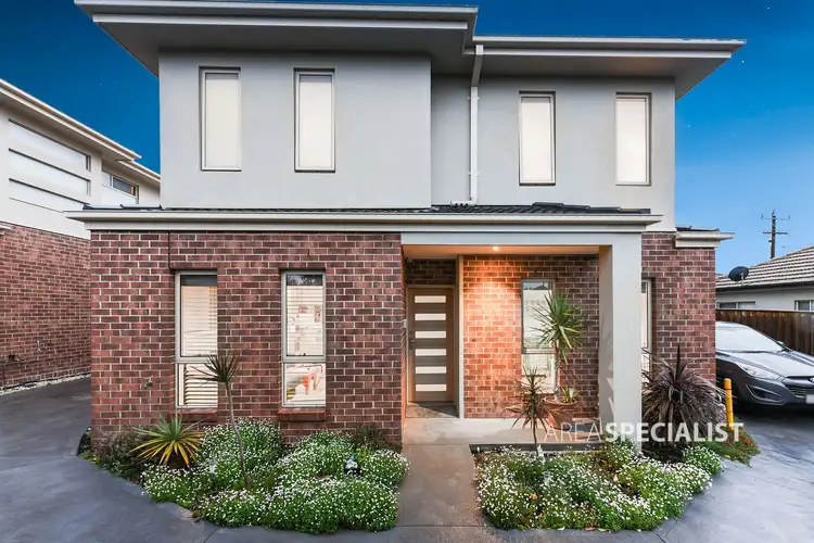 Main view of Homely townhouse listing, 2/23 Baldwin Avenue, Noble Park VIC 3174