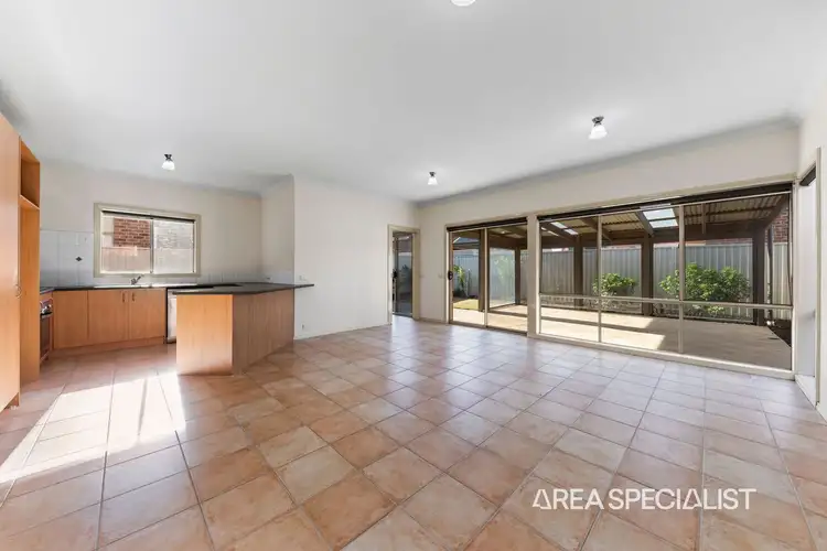 Fourth view of Homely house listing, 10 Macalister Place, Pakenham VIC 3810