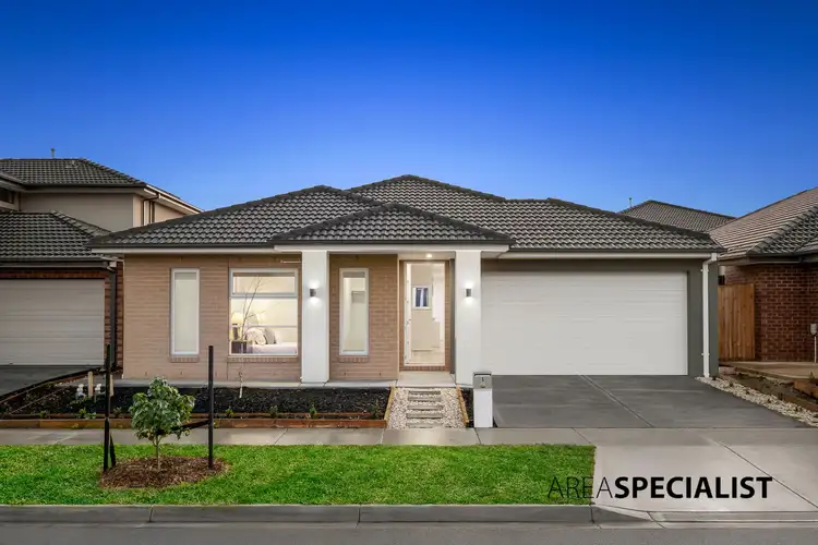 8 Coda Way, Clyde VIC 3978