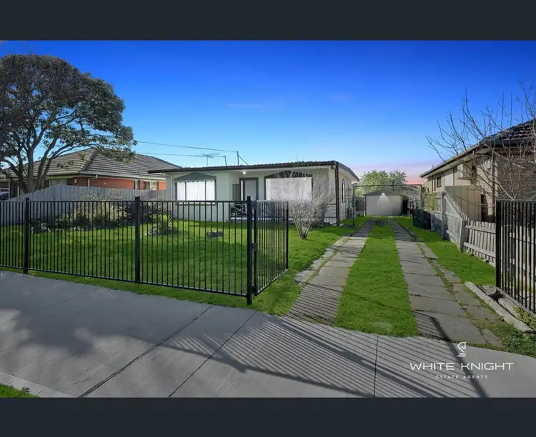 62 Avondale Avenue, St Albans VIC 3021