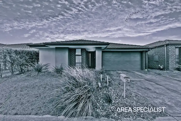 126 Park Orchard Drive, Pakenham VIC 3810