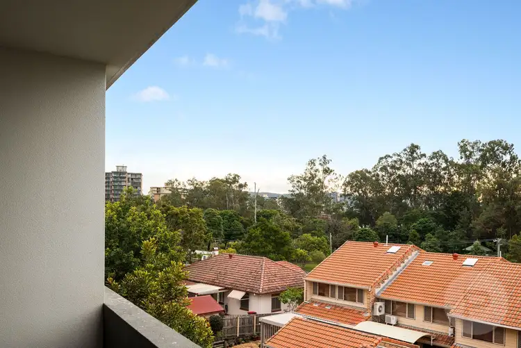 Fourth view of Homely apartment listing, 35/2 Laurence Street, St Lucia QLD 4067