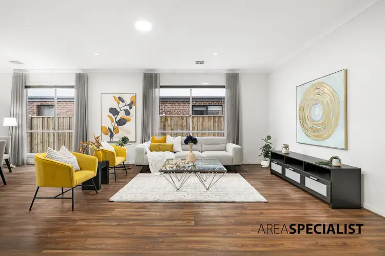 Fourth view of Homely house listing, 10 Ballymarang Chase, Cranbourne West VIC 3977
