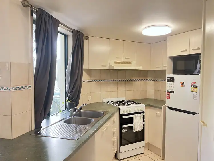 Third view of Homely unit listing, 7/9 Stanhill Drive, Chevron Island QLD 4217