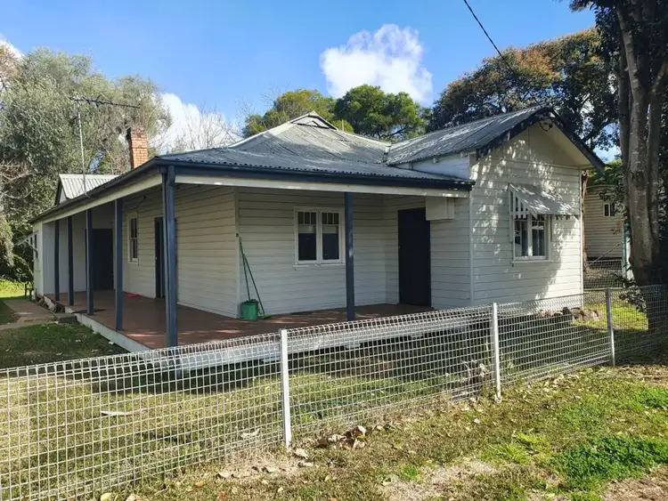 8 Mill Street, Muswellbrook NSW 2333