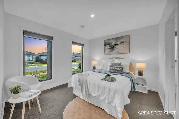 Second view of Homely house listing, 5 Edgware Street, Thornhill Park VIC 3335