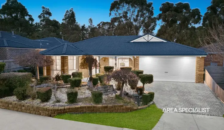 12 Milton Place