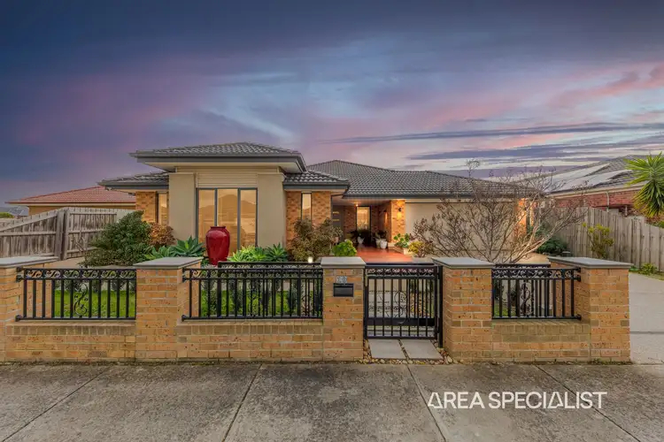 10 Lorikeet Court, Pakenham VIC 3810