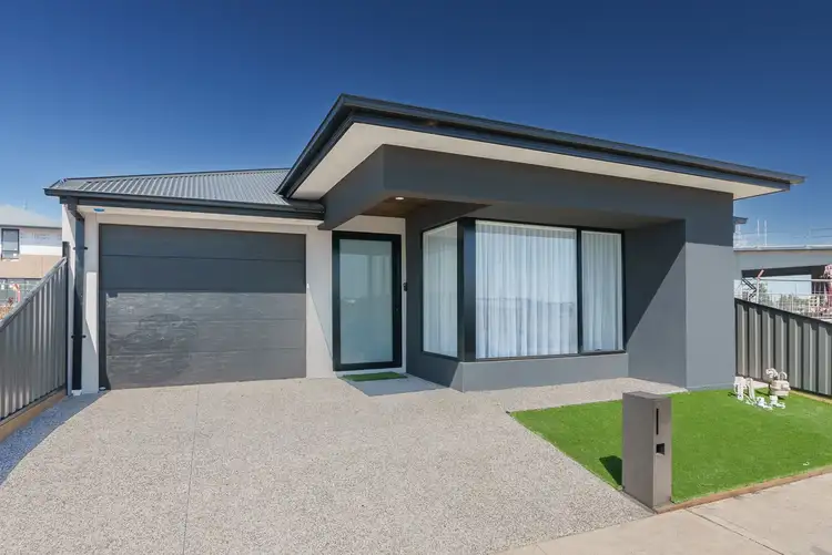14 Aintree Street, Craigieburn VIC 3064