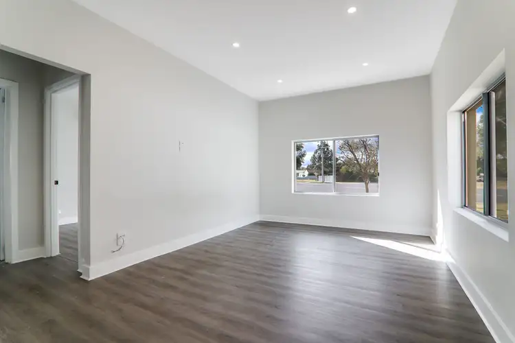 Fifth view of Homely house listing, 2 Tobruk Avenue, Warracknabeal VIC 3393