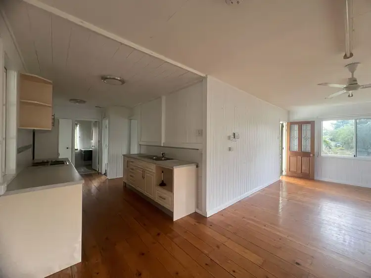 Fifth view of Homely house listing, 10 Alfred Street, Biggenden QLD 4621