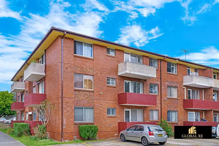 Second view of Homely unit listing, 13/190 Sandal Cres, Carramar NSW 2163