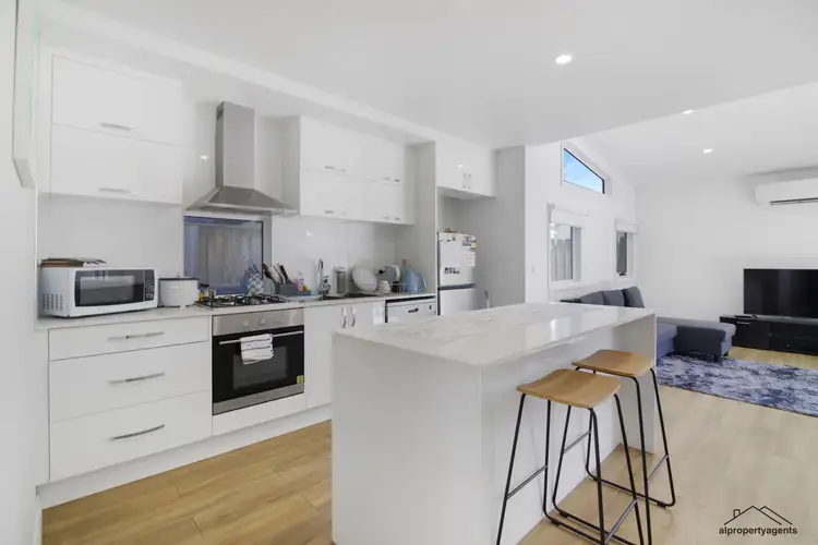 Second view of Homely house listing, 4/6 Bowden Street, Horsham VIC 3400