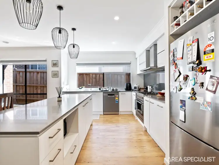 Fourth view of Homely house listing, 5 Exmouth Street, Thornhill Park VIC 3335