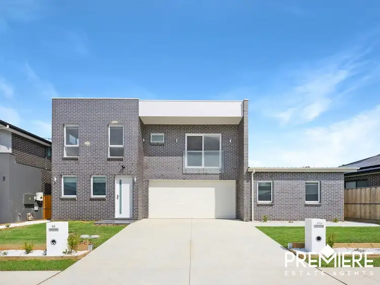 32 Stoneham Circuit, Oran Park NSW 2570