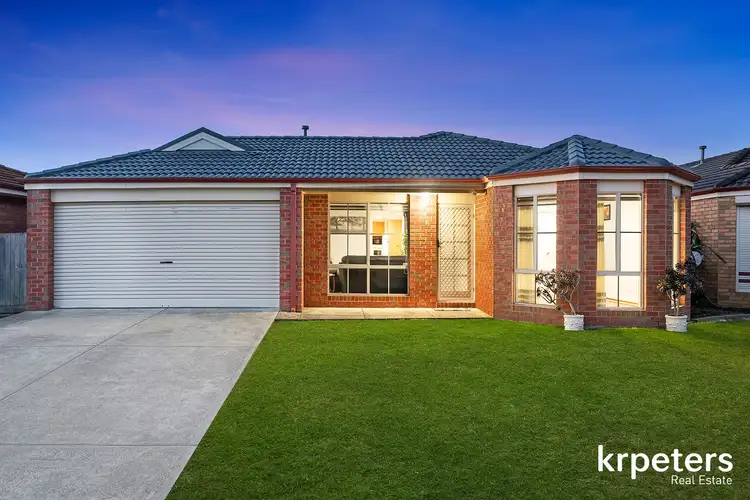 9 ROSSI CLOSE, Pakenham VIC 3810