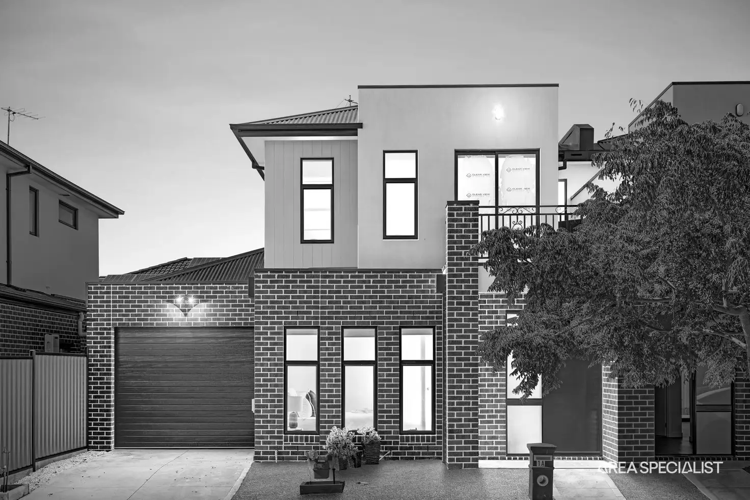 Main view of Homely townhouse listing, 1B Wendy Way, Tarneit VIC 3029