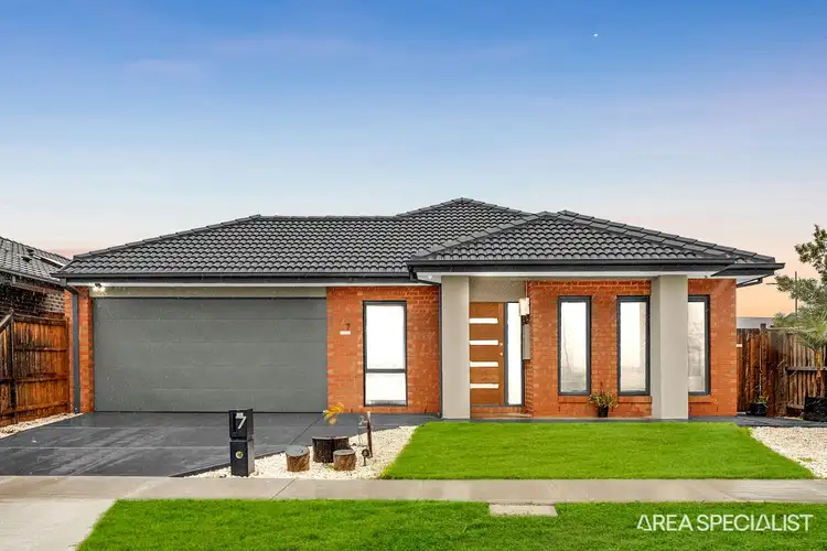 Second view of Homely house listing, 7 Wattlebird Drive, Kurunjang VIC 3337