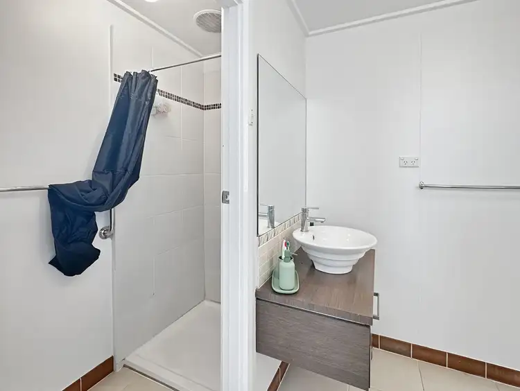 Fifth view of Homely house listing, 6 NATION COURT, Inverloch VIC 3996