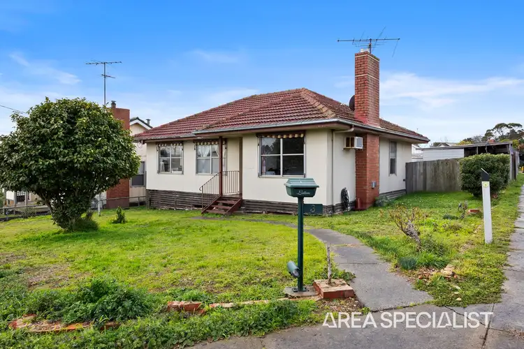 3 Sloan Avenue, Leongatha VIC 3953
