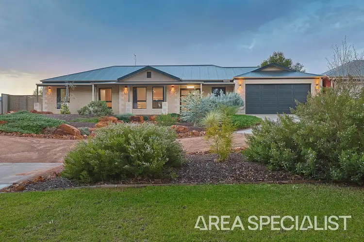18 Carramar Drive, Gol Gol NSW 2738