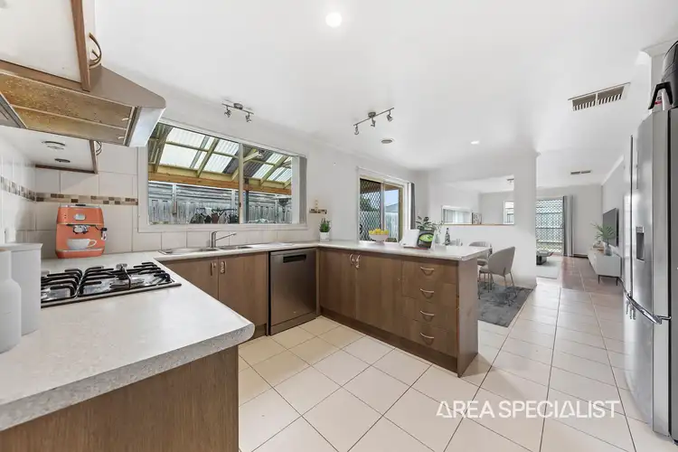 Second view of Homely house listing, 10 Samchelle Place, Pakenham VIC 3810