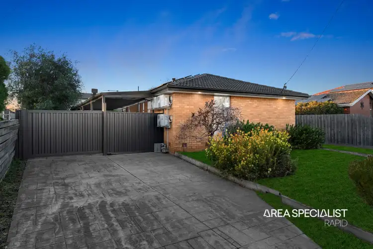 14 Deanswood Road, Hampton Park VIC 3976