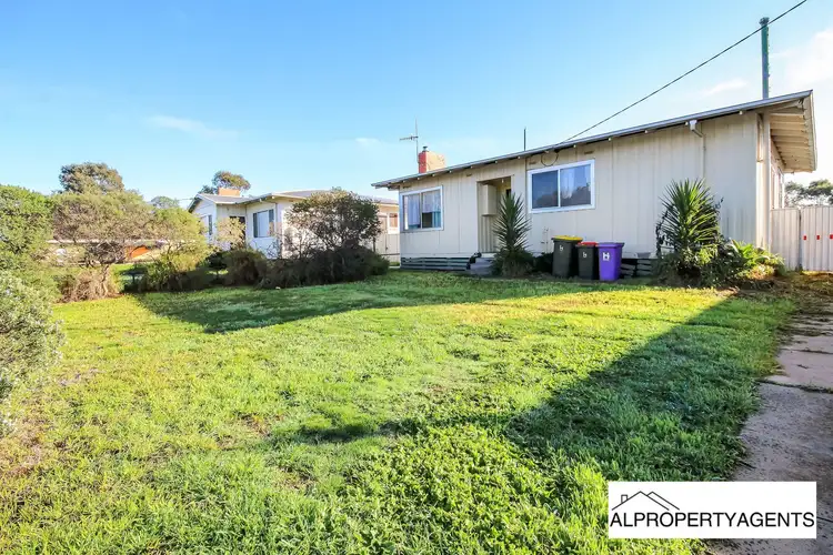 10 Belcher Street, Nhill VIC 3418