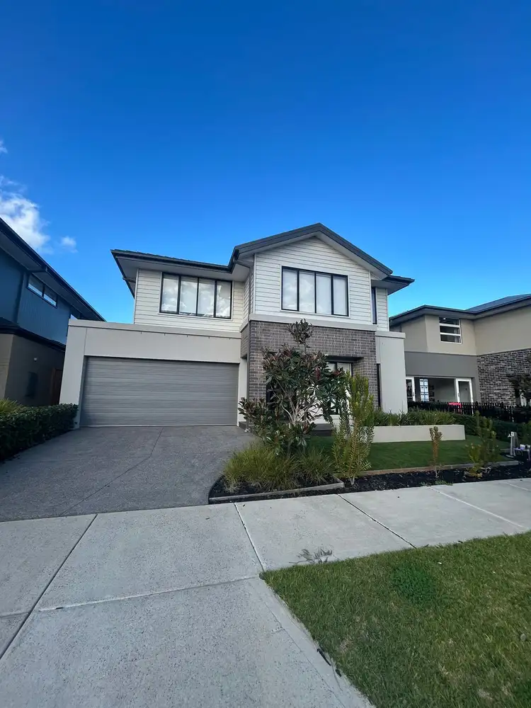 5 Arizona Circuit, Donnybrook VIC 3064