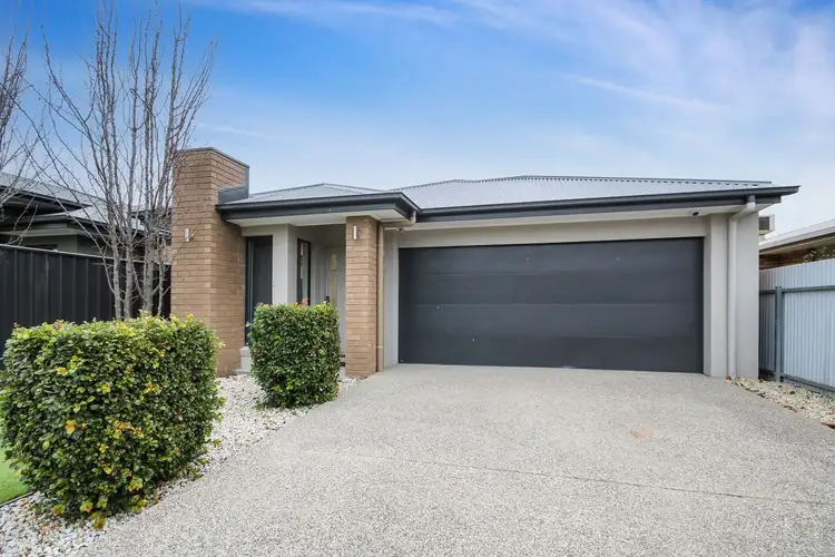 Main view of Homely house listing, 1/26 Vine Avenue, Horsham VIC 3400