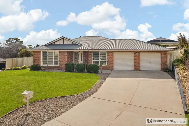 64 Halfpenny Drive, Kelso NSW 2795