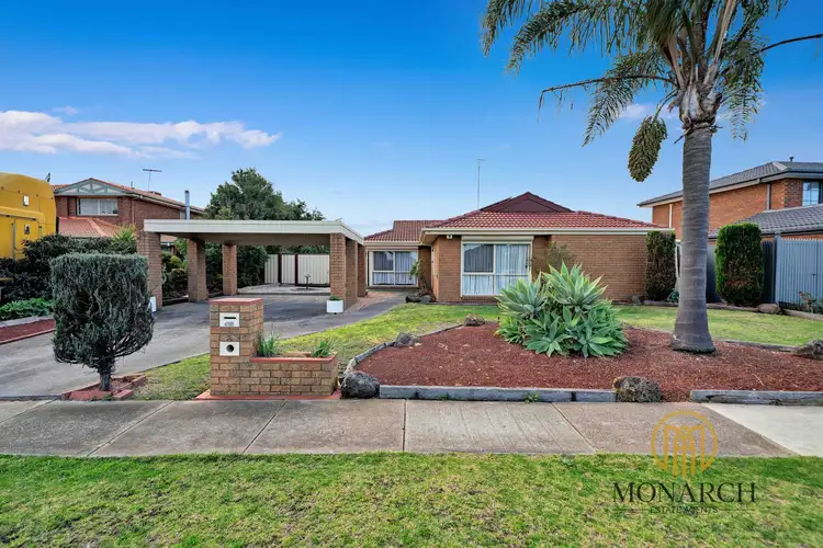 8 Barber Drive, Hoppers Crossing VIC 3029
