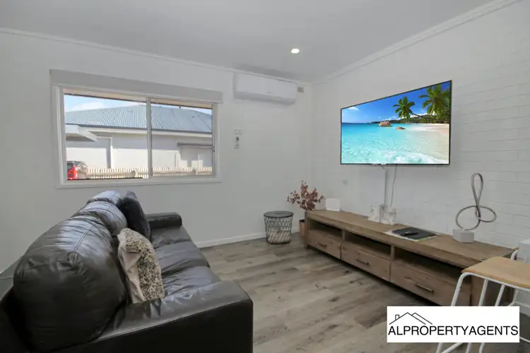 Second view of Homely house listing, 1/3 Henry Street, Horsham VIC 3400