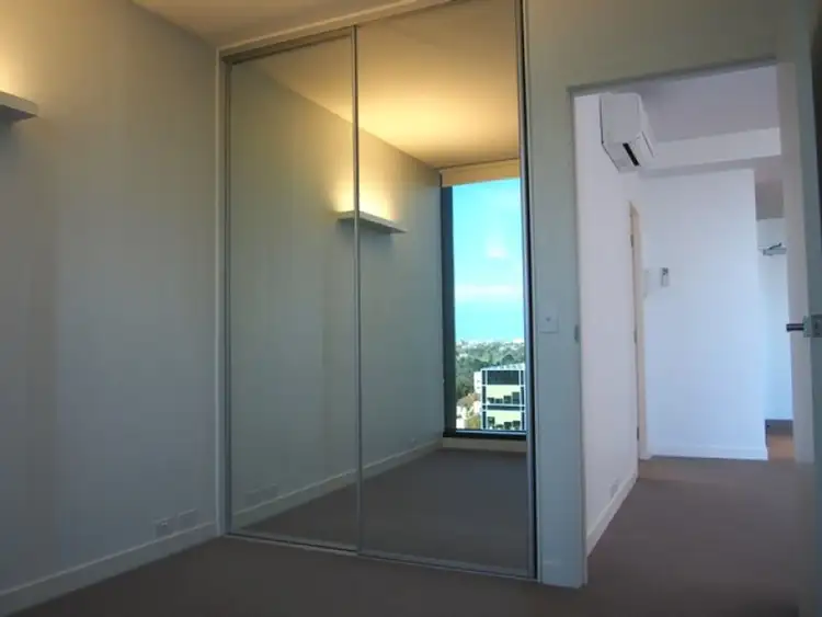Fifth view of Homely apartment listing, 1005/470 St Kilda Road, Melbourne VIC 3000