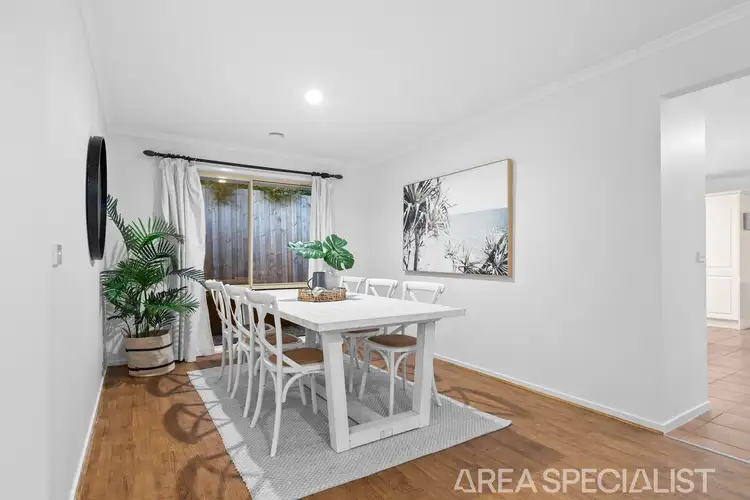 Fifth view of Homely house listing, 4 Tarwin Court, Langwarrin VIC 3910