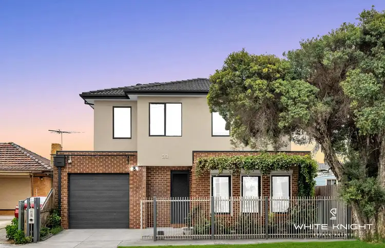 33 Compton Parade, Sunshine North VIC 3020