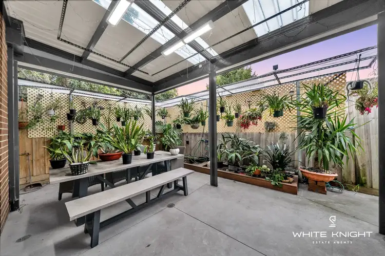 33 Compton Parade, Sunshine North VIC 3020