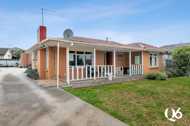 Main view of Homely unit listing, 1/110 William Street, St Albans VIC 3021