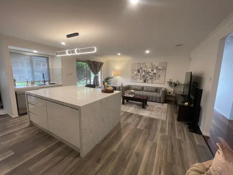Third view of Homely house listing, 29 Kanmore Crescent, Hillside VIC 3037