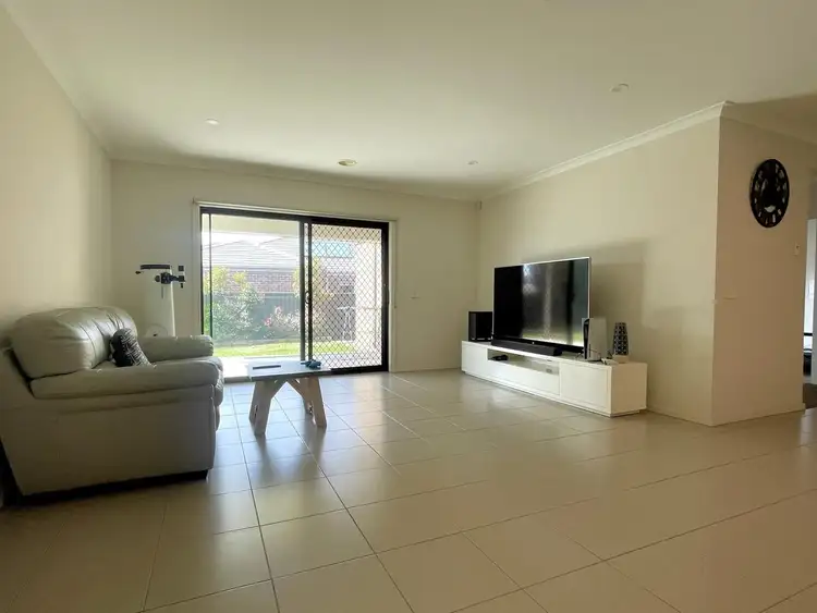 Fifth view of Homely house listing, 61 Eliburn Drive, Cranbourne East VIC 3977