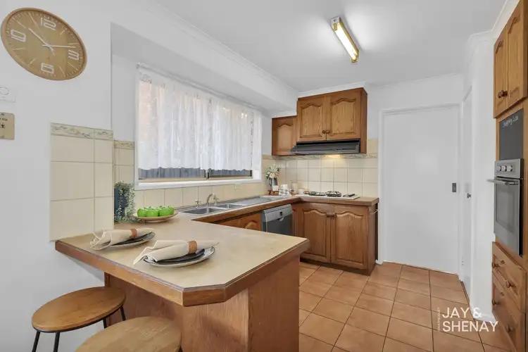 Fourth view of Homely house listing, 9 Hanna Drive, Endeavour Hills VIC 3802