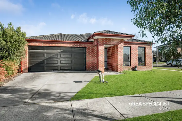 97 Bimberry Circuit, Clyde VIC 3978