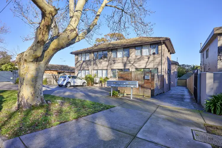 6/15 BELMONT AVENUE, Glen Iris VIC 3146