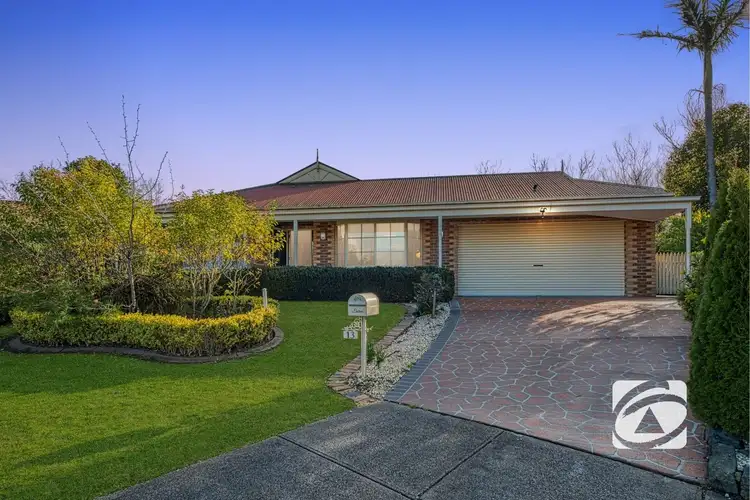 13 Dryden Court, Berwick VIC 3806