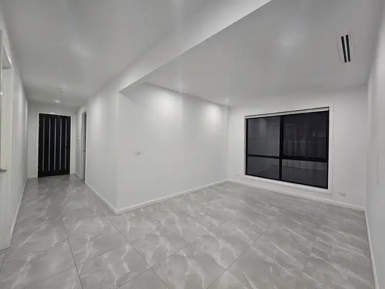 Second view of Homely house listing, 4 Scoria Circuit, Craigieburn VIC 3064