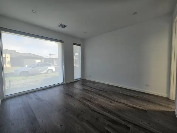 Fourth view of Homely house listing, 4 Scoria Circuit, Craigieburn VIC 3064