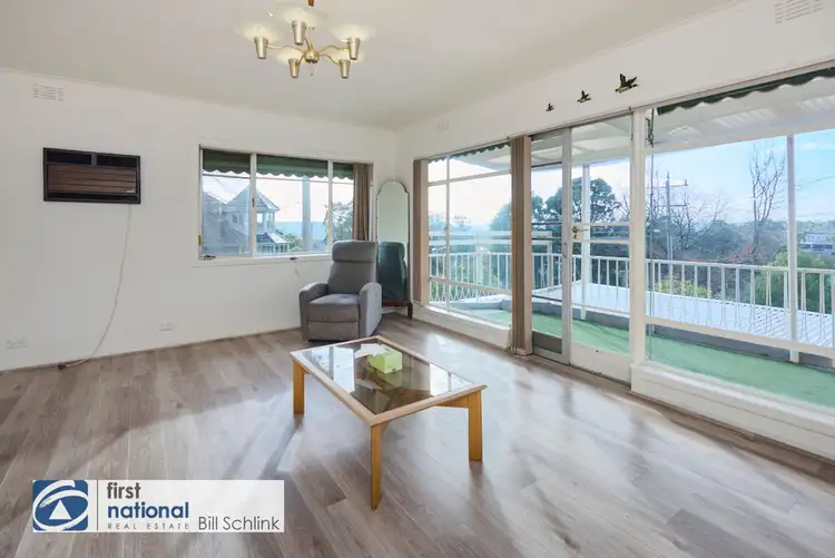 65 Chatsworth Quadrant, Templestowe Lower VIC 3107