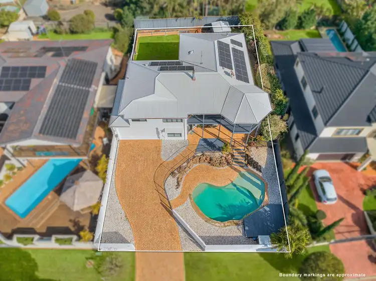 22 Paranka Drive Nth, Cleveland QLD 4163