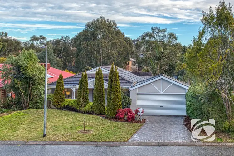 3 Harcourt Way, Berwick VIC 3806